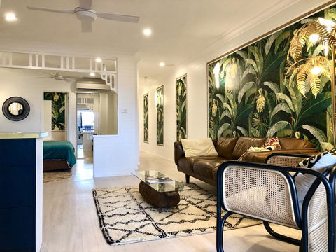 NOMAD - Luxe Apartment - Accommodation Sunshine Coast 24