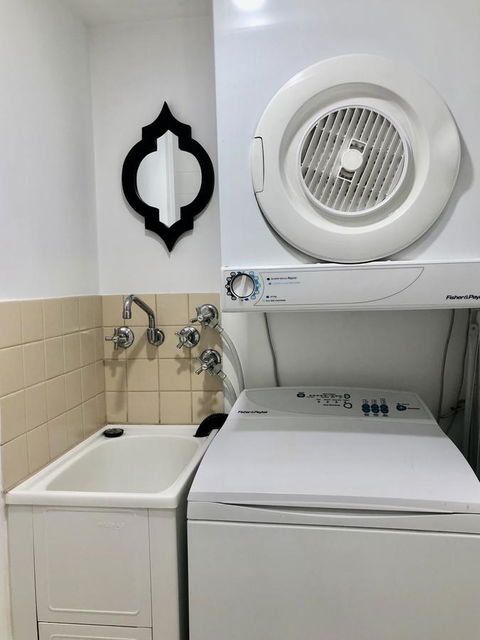 NOMAD - Luxe Apartment - Accommodation Sunshine Coast 40