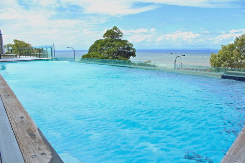 Oaks Redcliffe Mon Komo Suites - Accommodation Sunshine Coast 10