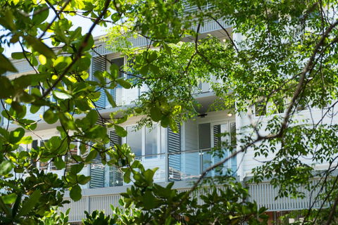 Heart Hotel And Gallery Whitsundays - Accommodation Sunshine Coast 9