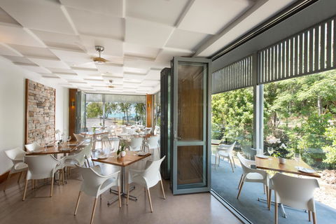 Heart Hotel And Gallery Whitsundays - Accommodation Sunshine Coast 6