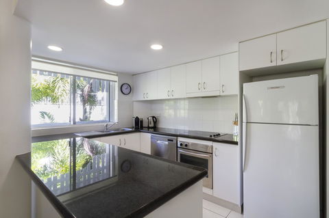 The White House Port Douglas - Accommodation Sunshine Coast 38
