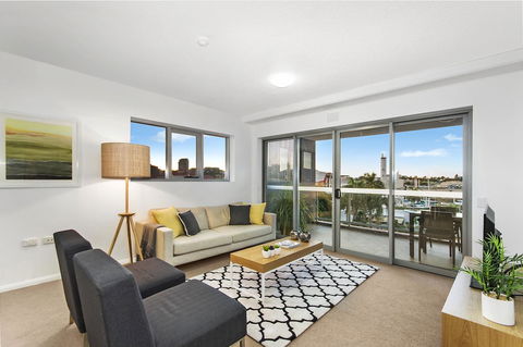 Allure Hotel & Apartments - Accommodation Sunshine Coast 4