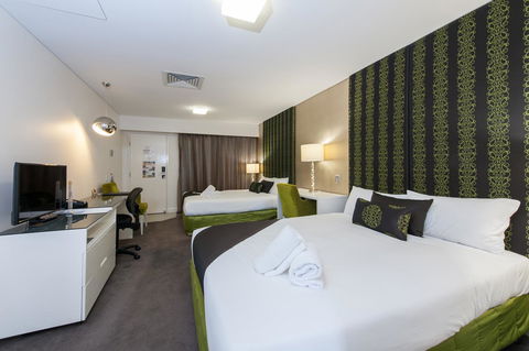 City Golf Club Motel - Accommodation Sunshine Coast 2