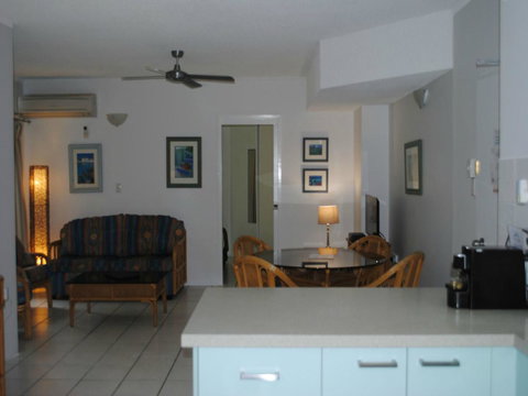 The Port Douglas Queenslander - Accommodation Sunshine Coast 16