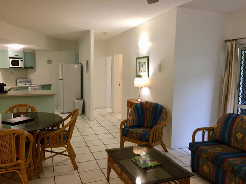 The Port Douglas Queenslander - Accommodation Sunshine Coast 7