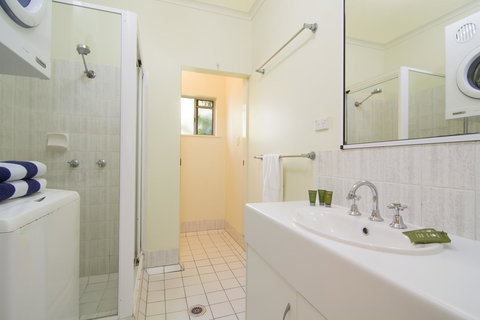 The Port Douglas Queenslander - Accommodation Sunshine Coast 12