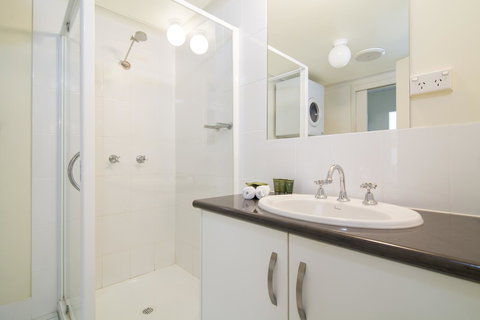 The Port Douglas Queenslander - Accommodation Sunshine Coast 8