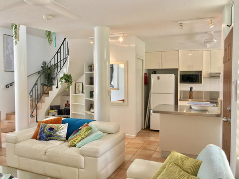 [ ANDY'S BEACH HOUSE ] - Accommodation Sunshine Coast 35