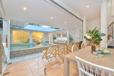 [ ANDY'S BEACH HOUSE ] - Accommodation Sunshine Coast 5