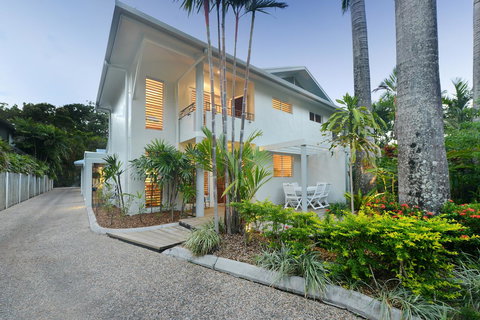 [ ANDY'S BEACH HOUSE ] - Accommodation Sunshine Coast 11