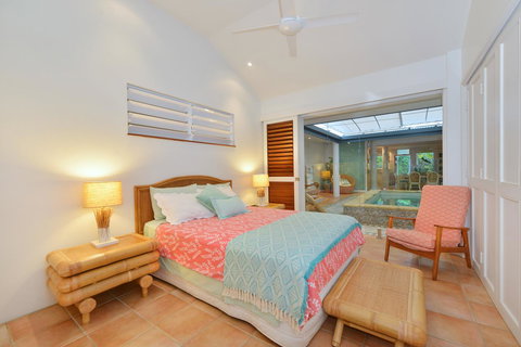 [ ANDY'S BEACH HOUSE ] - Accommodation Sunshine Coast 25