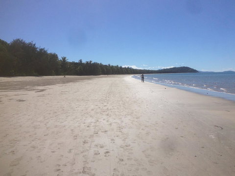[ ANDY'S BEACH HOUSE ] - Accommodation Sunshine Coast 2