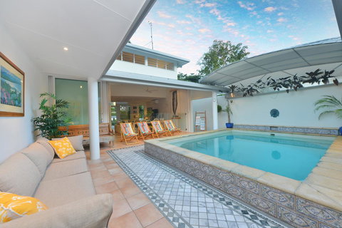 [ ANDY'S BEACH HOUSE ] - Accommodation Sunshine Coast 17