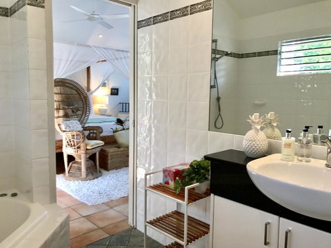 [ ANDY'S BEACH HOUSE ] - Accommodation Sunshine Coast 38