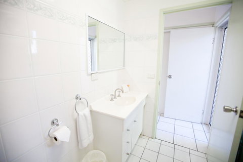 Trinity Beach Pacific - Accommodation Sunshine Coast 9