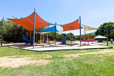 Trinity Beach Pacific - Accommodation Sunshine Coast 25