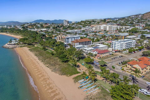 Madison Ocean Breeze Apartments - Accommodation Sunshine Coast 4