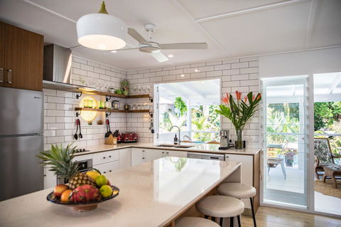 Jamaica Beach House - Accommodation Sunshine Coast 3
