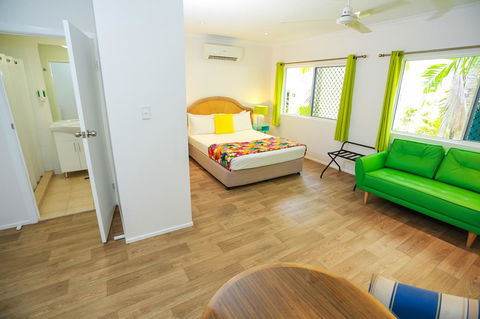 Port Douglas Motel - Accommodation Sunshine Coast 11