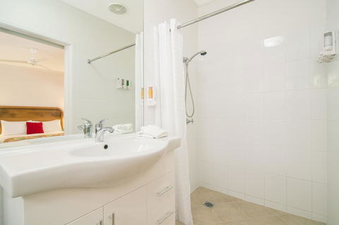 Port Douglas Motel - Accommodation Sunshine Coast 39