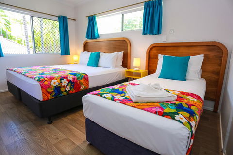 Port Douglas Motel - Accommodation Sunshine Coast 1