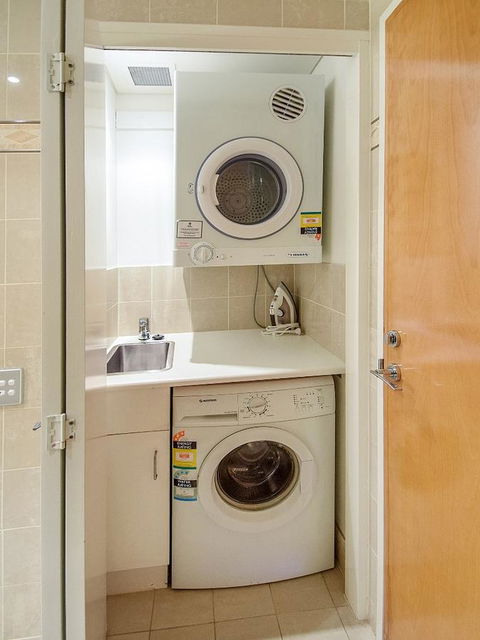 Laguna On Hastings - Accommodation Sunshine Coast 2
