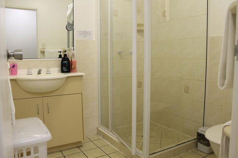 Airlie Apartments - Accommodation Sunshine Coast 1