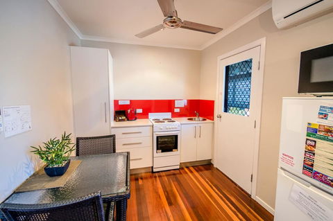 Airlie Apartments - Accommodation Sunshine Coast 18