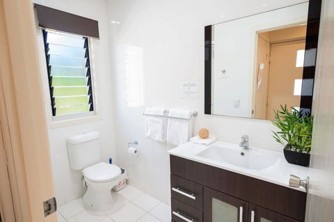 Airlie Apartments - Accommodation Sunshine Coast 22