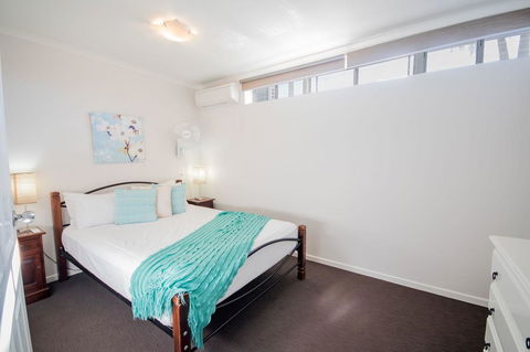 Airlie Apartments - Accommodation Sunshine Coast 15