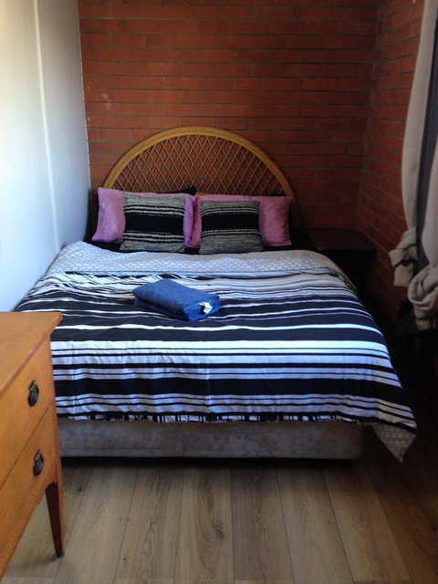 XYL Pets Friendly Seaside Boutique Guesthouse - Accommodation Sunshine Coast 20
