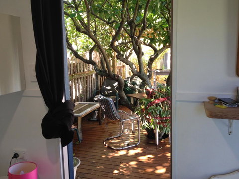 XYL Pets Friendly Seaside Boutique Guesthouse - Accommodation Sunshine Coast 32