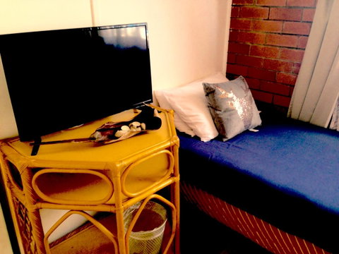 XYL Pets Friendly Seaside Boutique Guesthouse - Accommodation Sunshine Coast 42