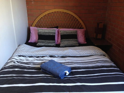 XYL Pets Friendly Seaside Boutique Guesthouse - Accommodation Sunshine Coast 22