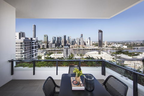Ivy And Eve Apartments By CLLIX - Accommodation Sunshine Coast 0