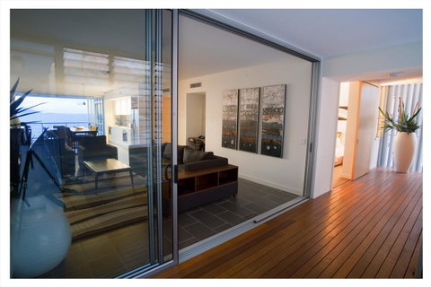 1 Bright Point Apartment 5201 - Accommodation Sunshine Coast 2
