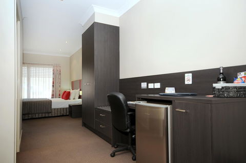 Platinum International - Accommodation Sunshine Coast 20