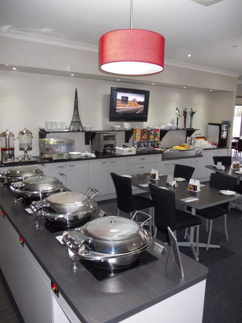 Platinum International - Accommodation Sunshine Coast 39