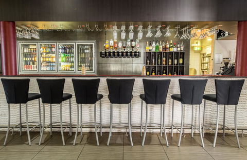 Platinum International - Accommodation Sunshine Coast 27