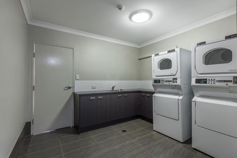Platinum International - Accommodation Sunshine Coast 37