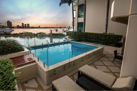 Imperial Hotel Gold Coast - Accommodation Sunshine Coast 2