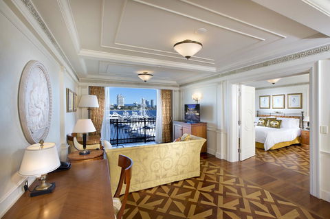 Imperial Hotel Gold Coast - Accommodation Sunshine Coast 5