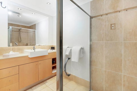 Mantra Aqueous On Port - Accommodation Sunshine Coast 11
