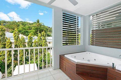 Mantra Aqueous On Port - Accommodation Sunshine Coast 25