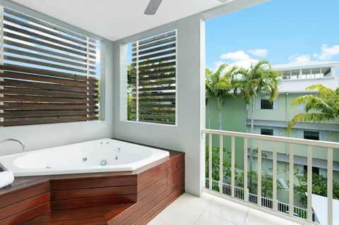 Mantra Aqueous On Port - Accommodation Sunshine Coast 22