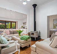 Frangipani House - Accommodation Sunshine Coast