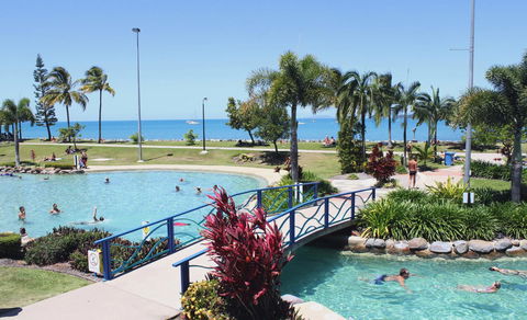 Montipora Unit 3 - In The Heart Of Airlie, Wi-fi And Netflix - Accommodation Sunshine Coast 14
