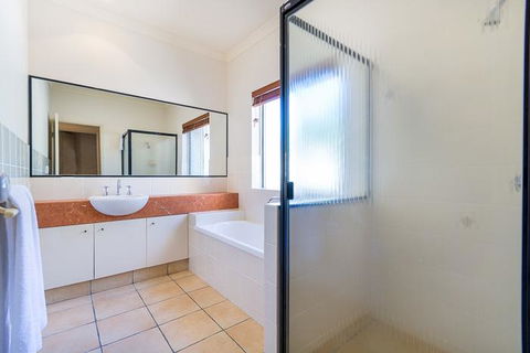 Hepburn Holiday Haven - Accommodation Sunshine Coast 18