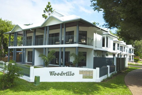 Woodville Beach Townhouse 5 - Accommodation Sunshine Coast 0
